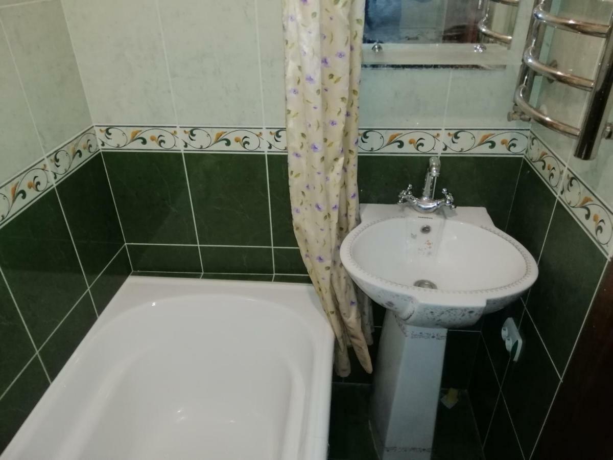 Тихая Квартира В Центре Ковеля Kovel Bagian luar foto
